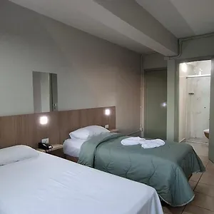 Hotel Romanville